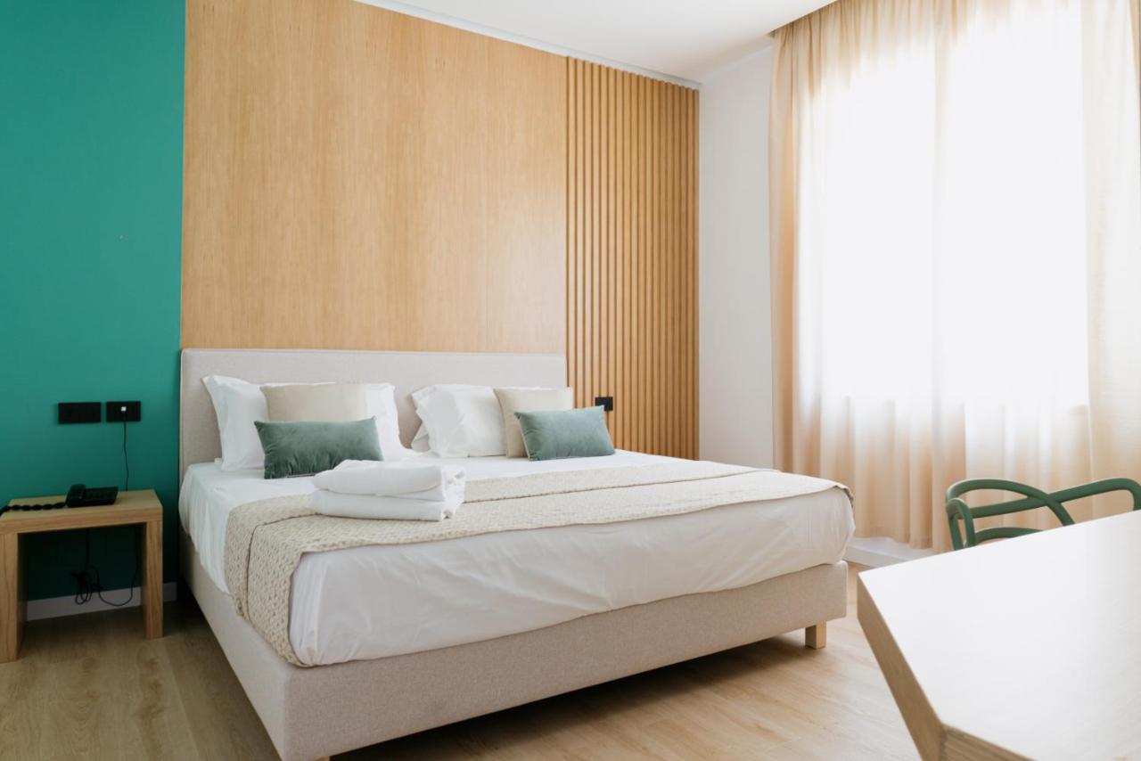 Plana Hotel Caserta Kültér fotó