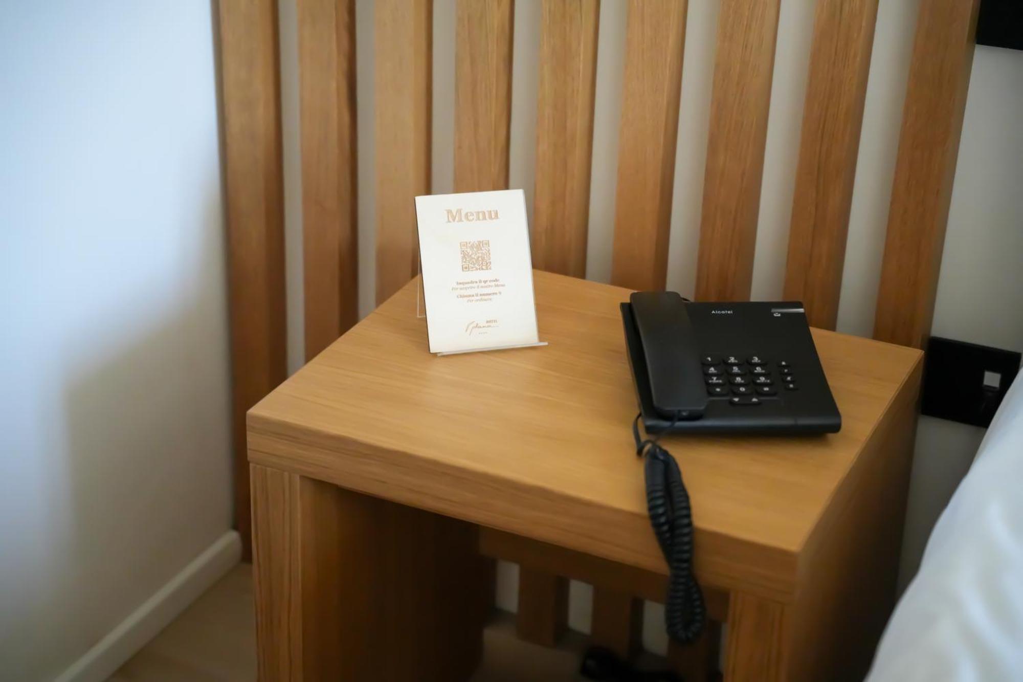 Plana Hotel Caserta Kültér fotó
