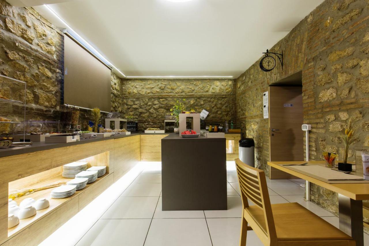 Plana Hotel Caserta Kültér fotó